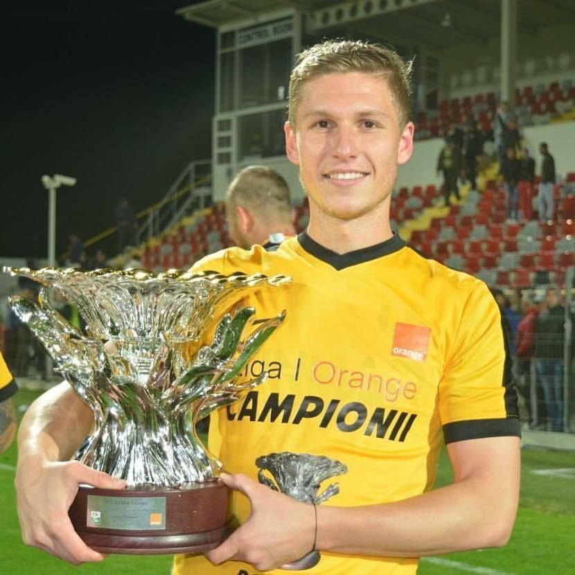 A fost campion cu Steaua si Becali visa ca-l vinde cu 20 de milioane!!! Povestea fantastica a jucatorului ajuns acum student la Teologie_3