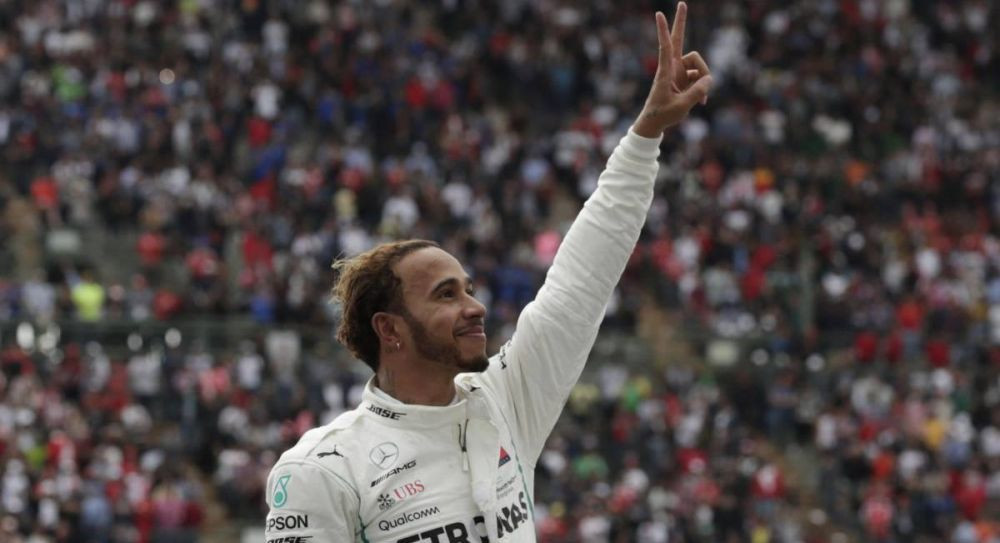 Hamilton, campion mondial pentru a 5-a oara! A egalat performanta unei legende din Formula 1