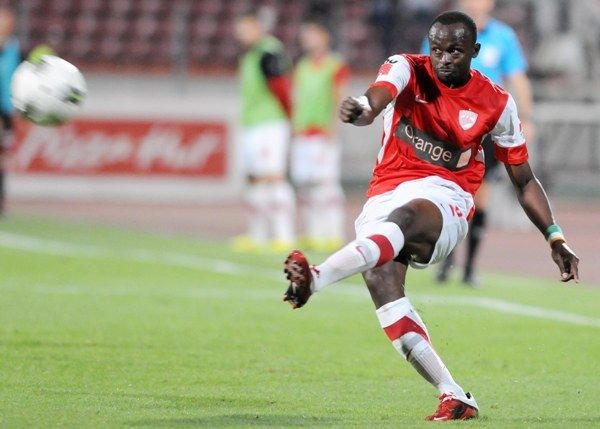 Nu uitati si de Ze Kalanga :) Dinamo cauta solutii, Rednic mai vrea un fotbalist plecat acum 7 ani din Stefan cel Mare