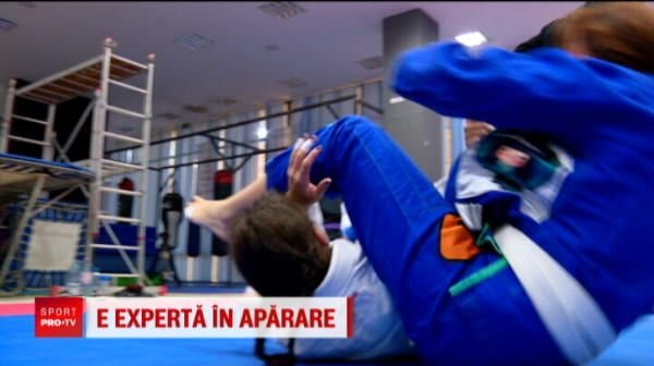 De la avocatul apararii la experta in auto-aparare! Povestea romancei care s-a apucat de sport la 35 de ani si castiga deja medalii