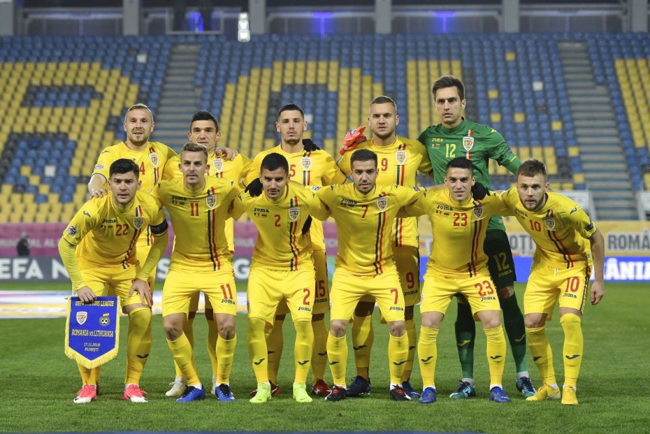 MUNTENEGRU - ROMANIA, DISEARA LA PRO TV | Alerta pentru nationala lui Contra: poate sa o pateasca la fel ca Italia la Euro 2004! Rezultatul de COSMAR pentru Romania_3