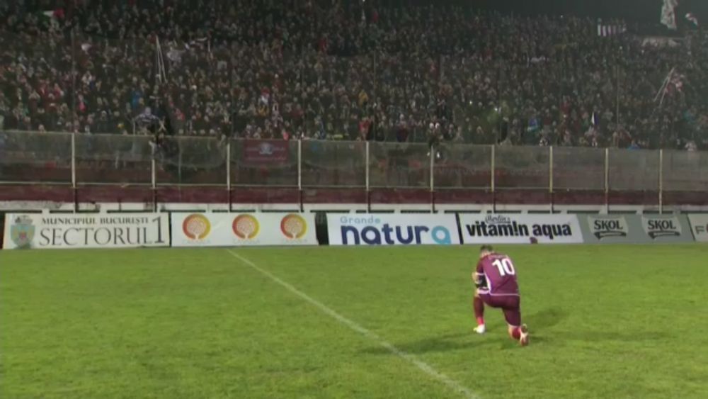 ADIO, GIULESTI! ULTIMUL MECI pe vechiul Rapid! Show TOTAL pe stadion: S-a stins nocturna, Pancu, IN GENUNCHI in fata fanilor!!! Imagini emotionante_5