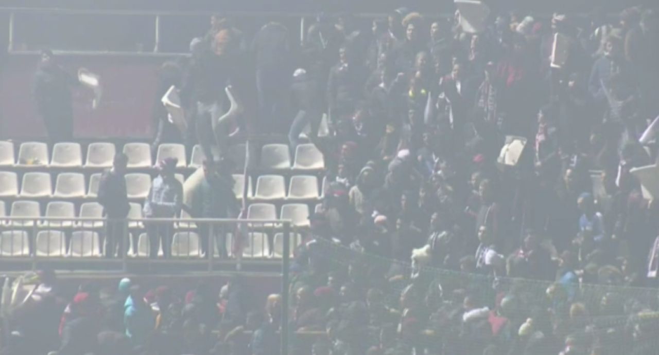 ADIO, GIULESTI! ULTIMUL MECI pe vechiul Rapid! Show TOTAL pe stadion: S-a stins nocturna, Pancu, IN GENUNCHI in fata fanilor!!! Imagini emotionante_6