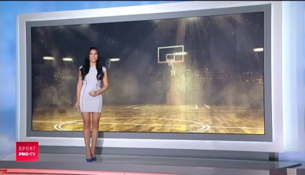 Au aparut noi IMAGINI din camera de hotel a lui Foden si Greenwood! Cum arata BOMBELE care i-au ispitit pe cei doi internationali englezi! Starul lui City, prins in fundul gol :)_4