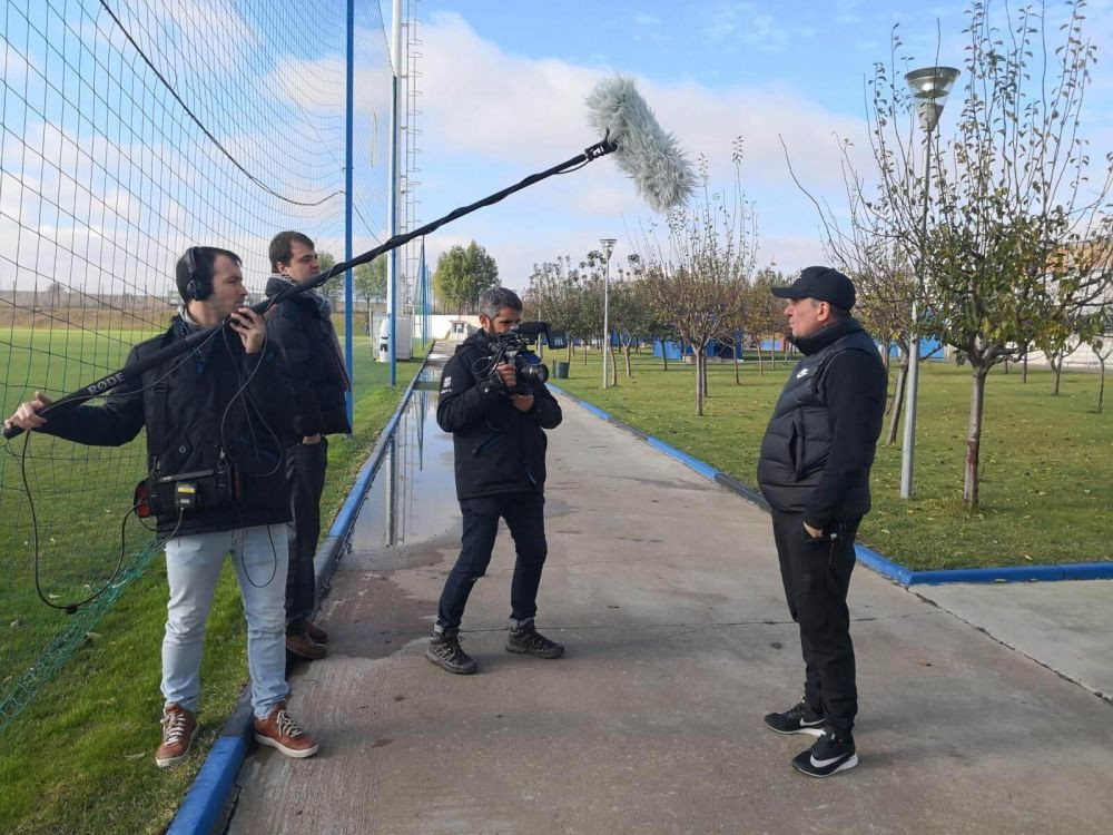 Barcelona, in vizita la Academia Hagi! O echipa de la Barca TV a vizitat baza de la Ovidiu // VIDEO
