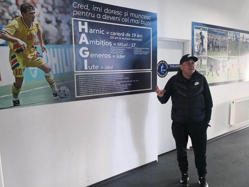 Barcelona, in vizita la Academia Hagi! O echipa de la Barca TV a vizitat baza de la Ovidiu // VIDEO_5