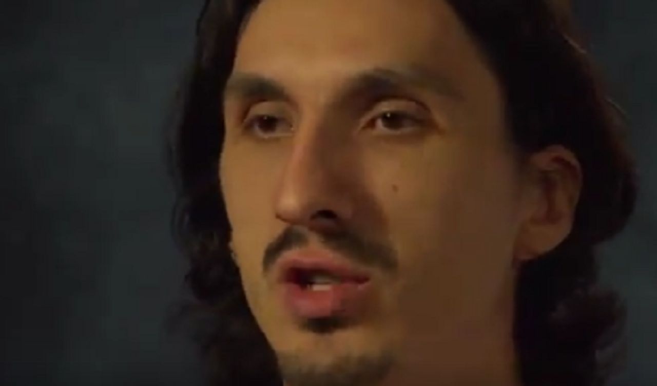 GENIAL: Baschetbalistul care seamana perfect cu Ibrahimovic lanseaza cartea