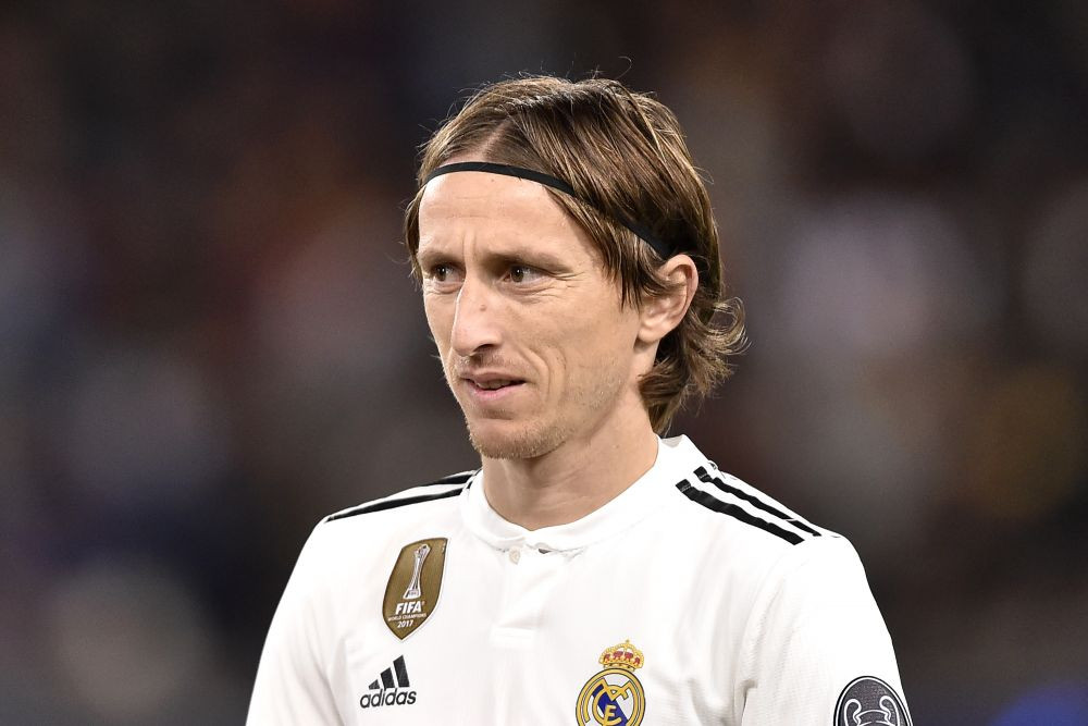 250.000.000 pentru inlocuitorul lui Modric . MARCA anunta numele surpriza cu care Florentino Perez vrea sa-l inlocuiasca pe favoritul la Balonul de Aur!