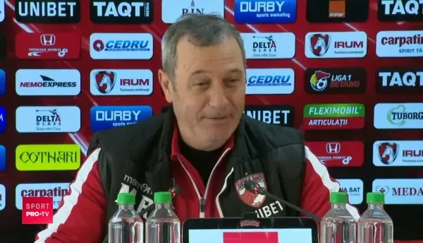 "Ce v-a zis, joaca?!" Faza geniala in conferinta lui Rednic. Ce i-a intrebat pe jurnalisti dupa ce Nistor a plecat din sala