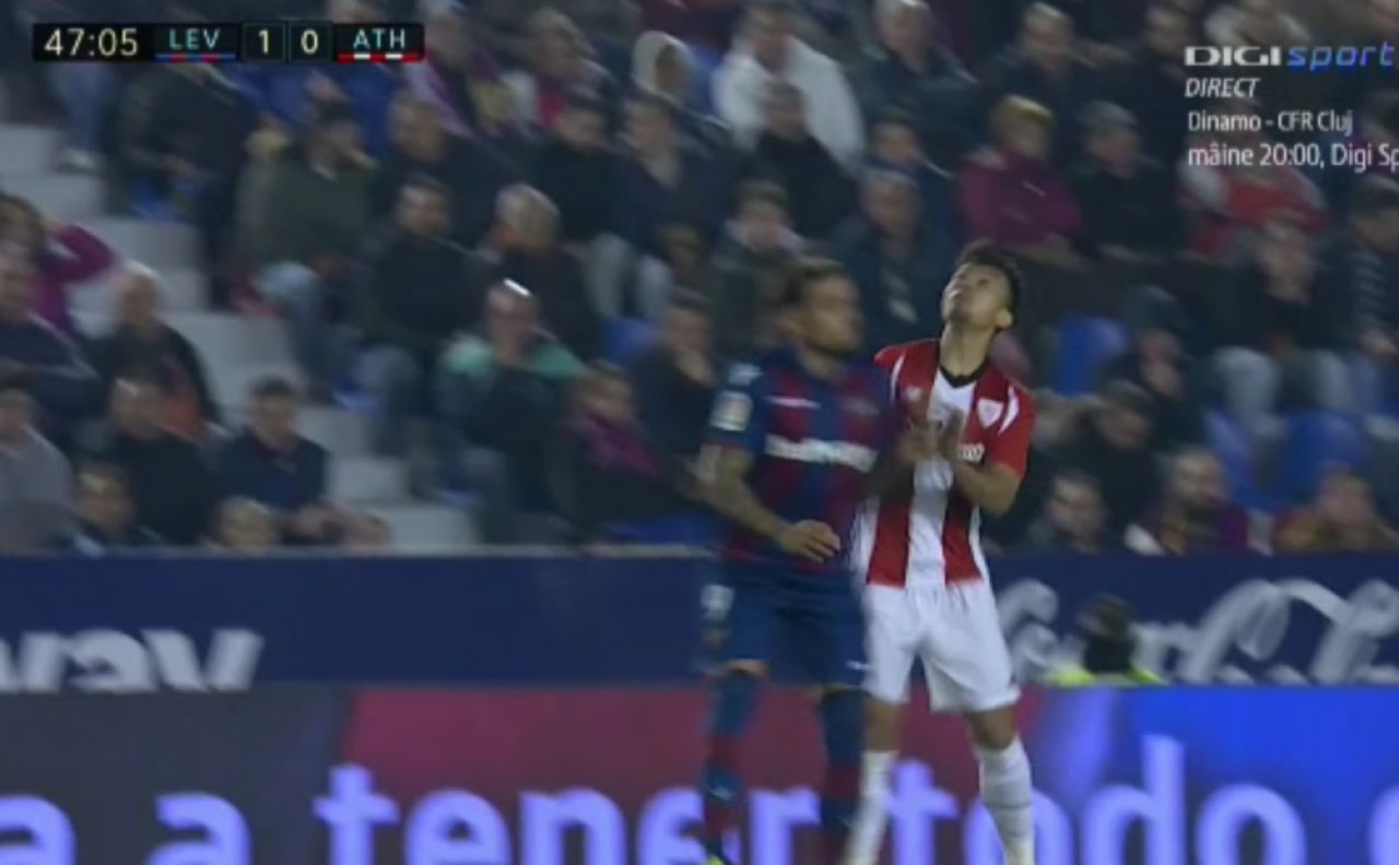 Momente TERIBILE pentru Cristi Ganea! S-a accidentat la primul meci ca titular la Bilbao si a iesit de pe teren pe targa | FOTO_3