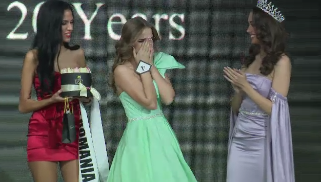 Cum arata fata care a castigat aseara titlul de Miss Romania 2018 // GALERIE FOTO_6