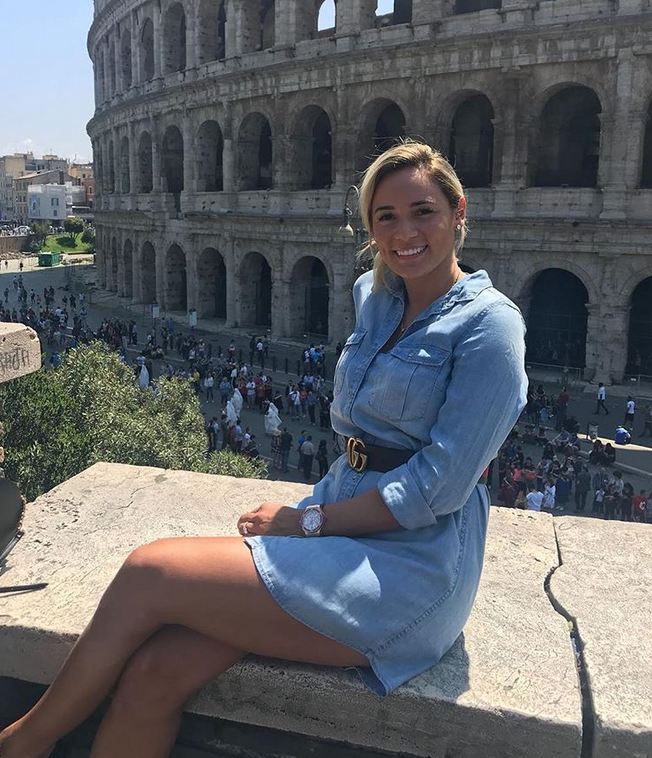Probleme fara sfarsit! Maradona, parasit de iubita si dat afara din casa pe care chiar el o cumparase!_3