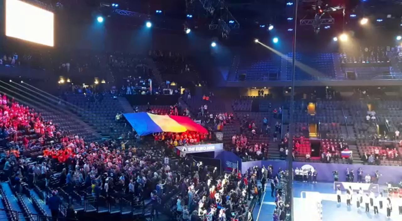 ROMANIA - RUSIA EHF EURO | Paris, pamant romanesc! la 6 luni de la performanta Simonei Halep, romanii au dominat din nou capitala Frantei!_2