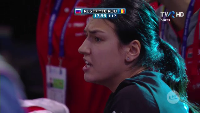 ROMANIA - RUSIA, EHF EURO | Cristina Neagu, ULTRAS pentru Romania! Cum a fost surprinsa de camere la meciul cu Rusia. FOTO_4