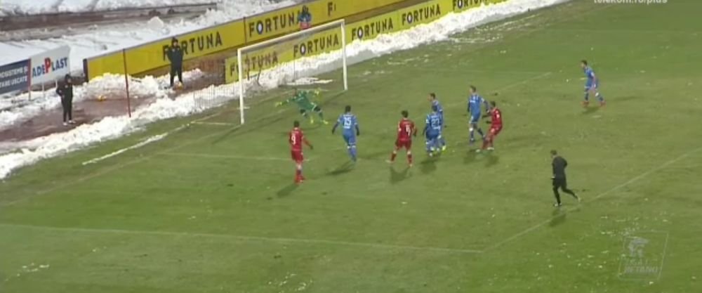 DinaMONTINI! Atacantul italian ii mai poate 