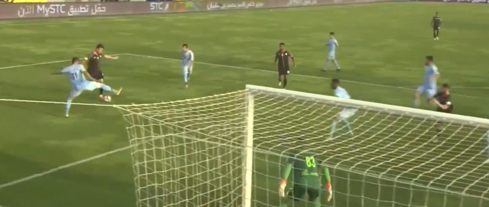 Gol FABULOS pentru Budescu in Arabia Saudita!!! Lob cu EXTERIORUL, executie FANTASTICA in Arabia Saudita! VIDEO