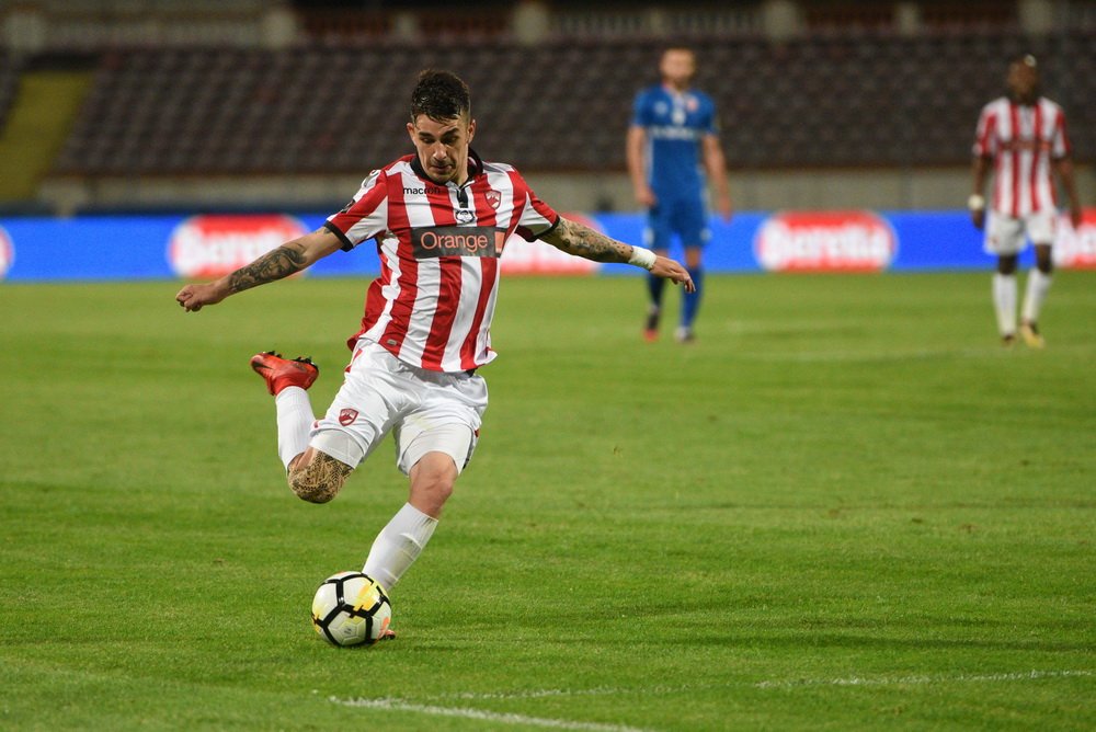 Un fost jucator al lui Dinamo: Eu am incredere sa le trimit pe mama sau pe fie-mea in galeria lui Dinamo!