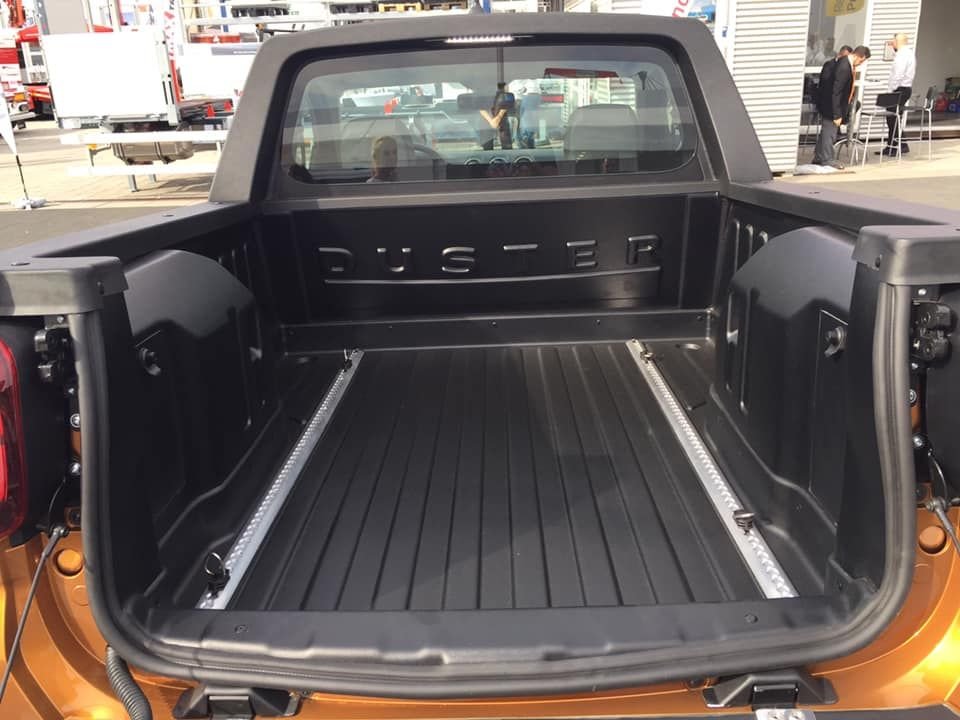 Multi asteptau acest moment: a aparut Dacia Duster PICKUP 2019! Galerie FOTO _3
