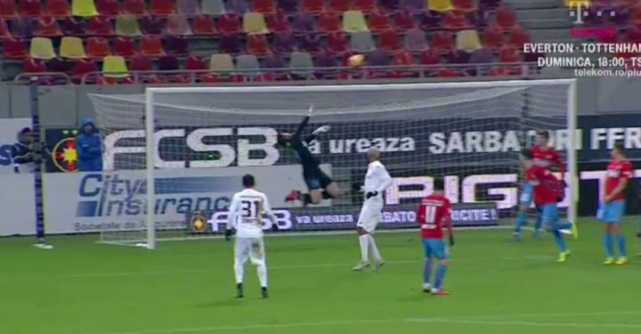 FCSB - CFR CLUJ 0-2 | Golul senzational al lui Deac si reusita lui Ionita din penalty aduc victoria clujenilor! Ratari pe banda rulanta pentru Gnohere si trei cartonase rosii_9