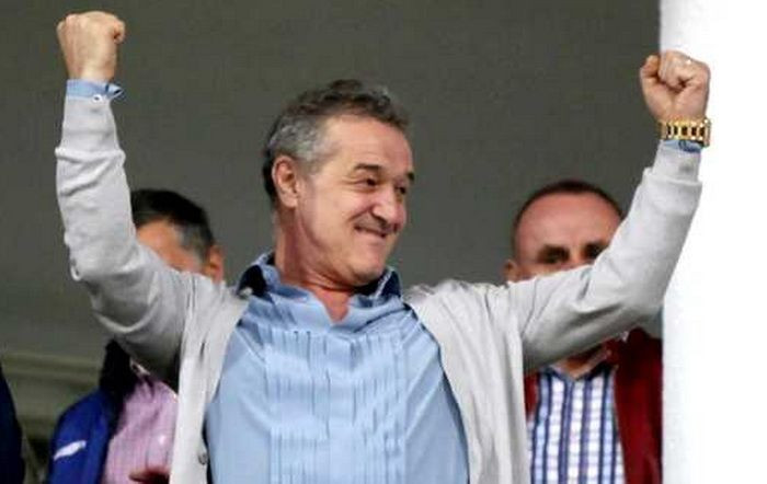 Dica si-a dat demisia! Becali: Azi m-am intalnit cu Alexa, ma vad si cu Teja, dar si cu altcineva!