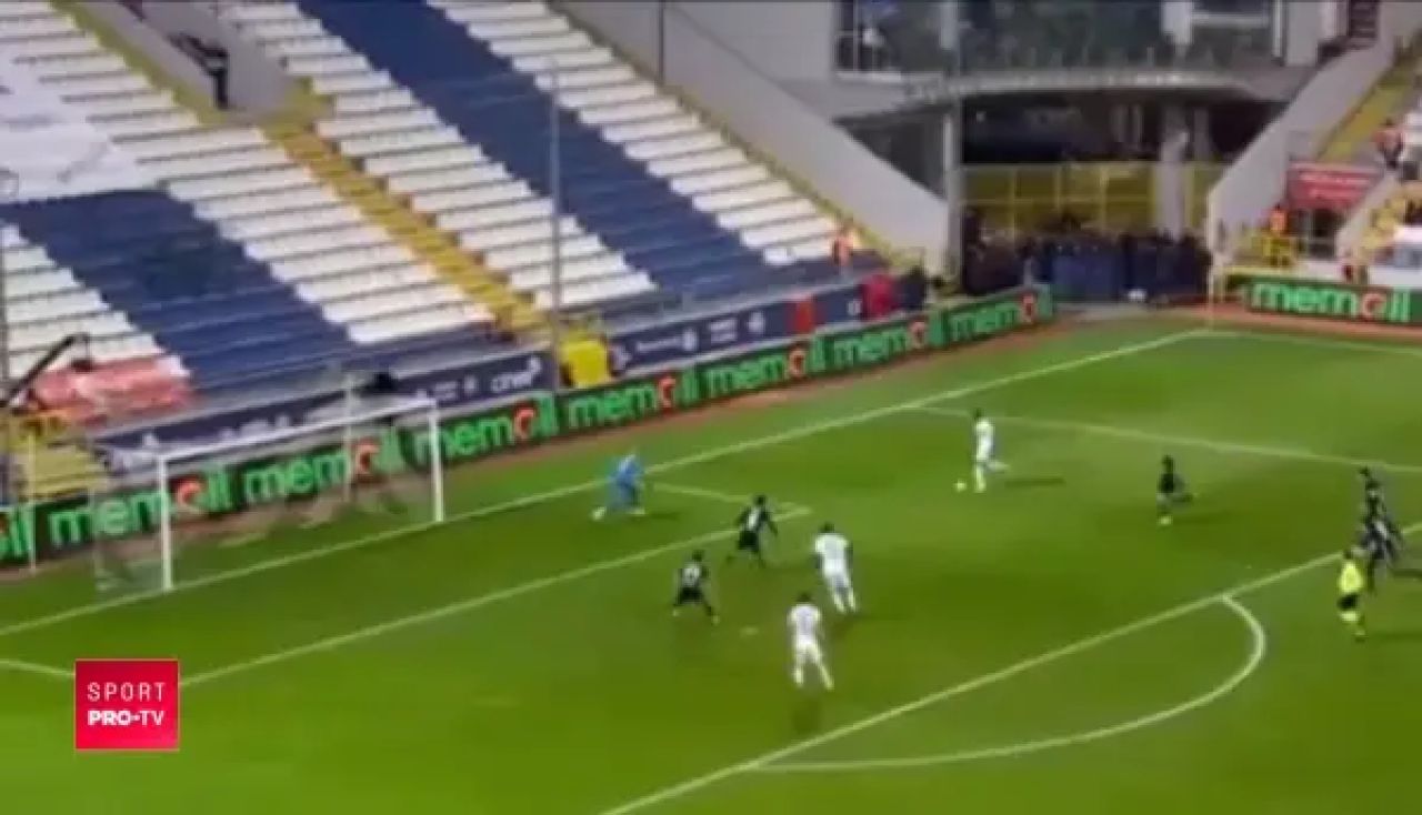 RUPTI in bucati de COVID, game over in Europa! FCSB a fost eliminata de Slovan Liberec. AICI sunt fazele din Slovan 0-2 FCSB_11