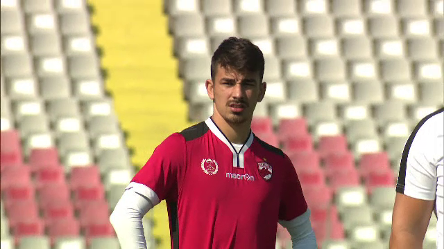 Hanca poate da lovitura decisiva lui Dinamo dupa despartire! Doua cluburi vor sa-l aduca in aceasta iarna