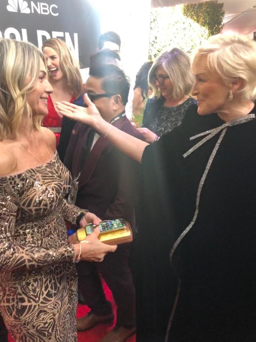 FOTO | Nadia Comaneci, prezenta incantatoare la Globurile de Aur! Cu ce staruri s-a intalnit fosta gimnasta!_3