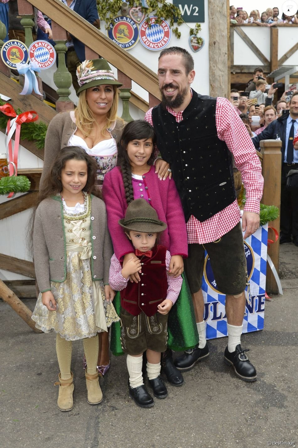 Cum arata femeia pentru care Ribery s-a convertit la Islam! Scandalul 