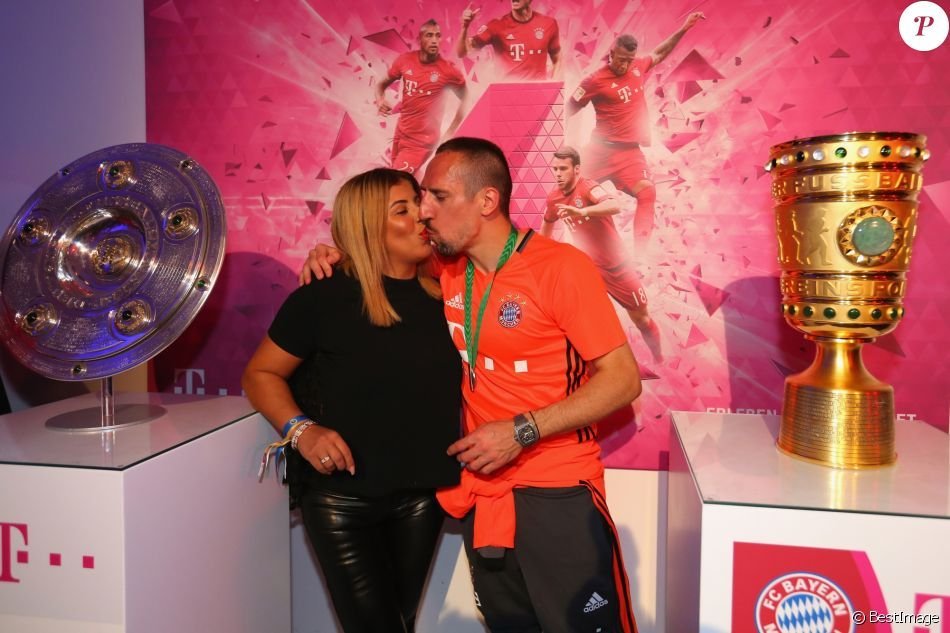 Cum arata femeia pentru care Ribery s-a convertit la Islam! Scandalul 
