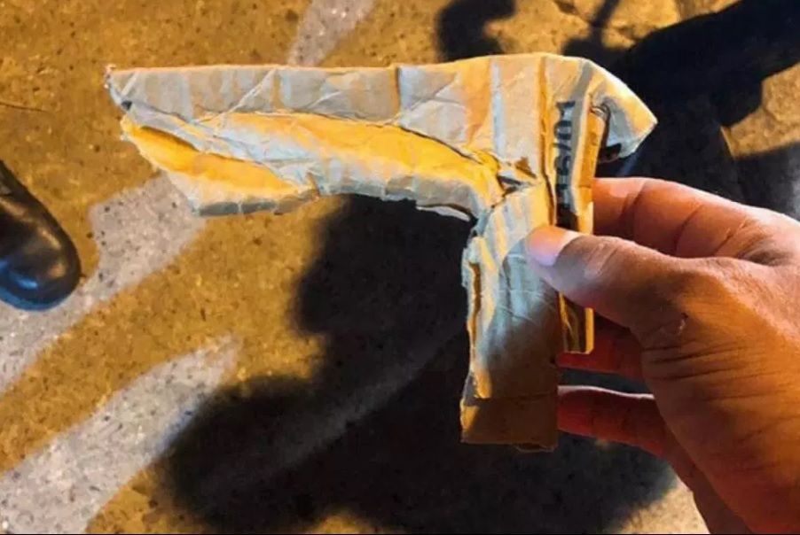 Surpriza! Asta patesti cand nu stii cu cine te pui! Un hot a incercat sa jefuiasca o luptatoare din UFC! Cum arata acum!_2