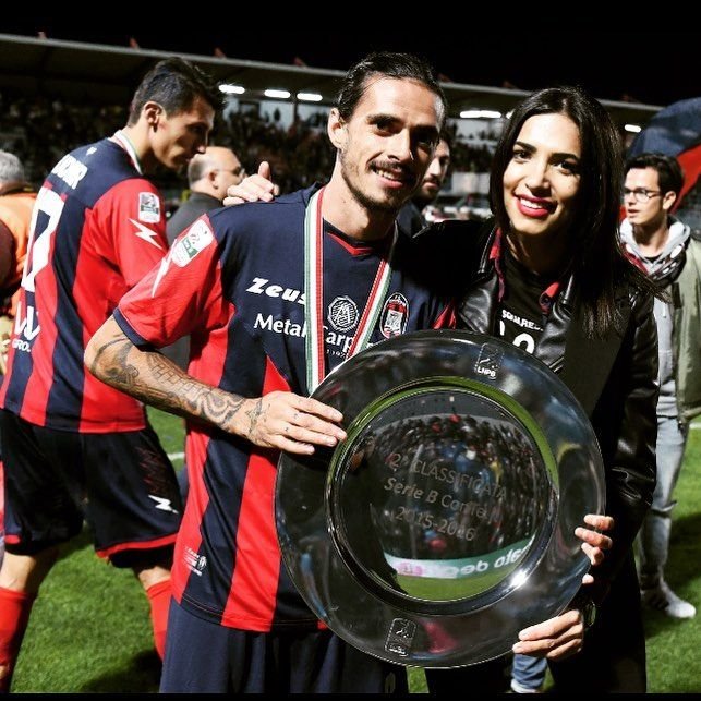 Adrian Stoian, la FCSB! Jucatorul care n-a jucat niciodata in Liga 1 are CRAIOVA tatuata pe brat! FOTO_8