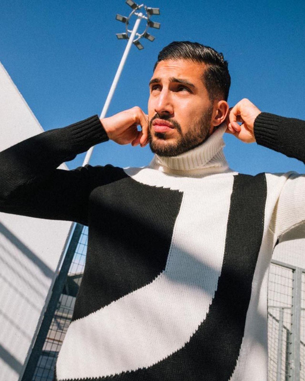 Juventus si-a lansat linie de haine! Cum arata si cat costa blugii, gecile si hanoracele produse de Juve_4