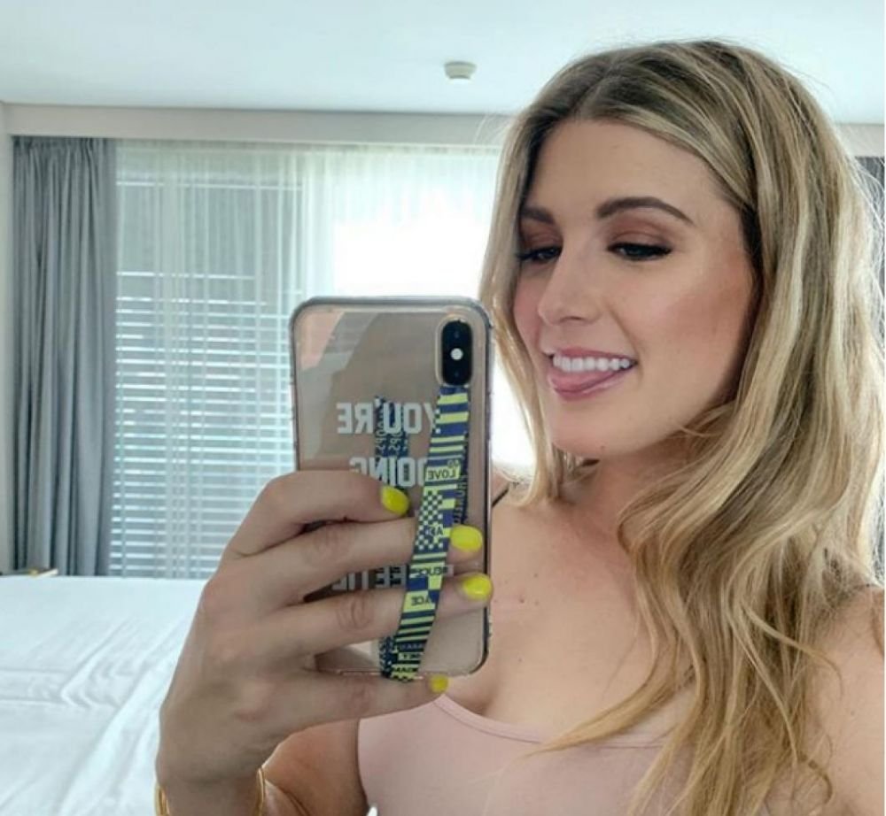 Bouchard cauta iubit: 