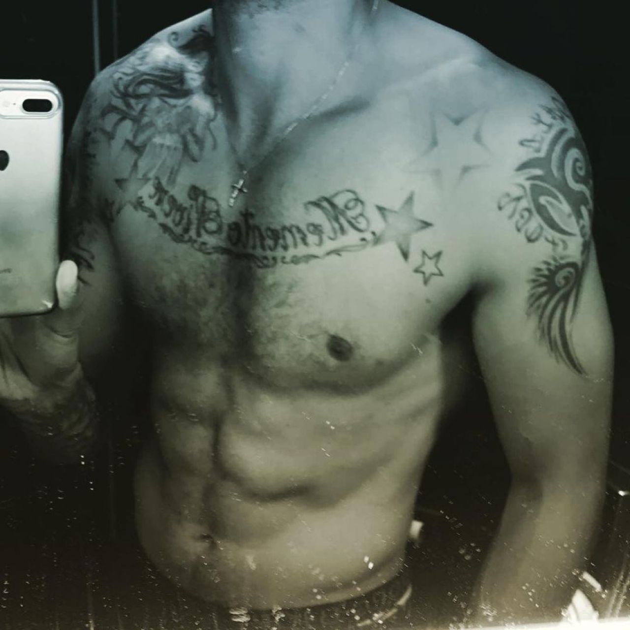 Il mai tii minte pe John Carew? UCIGASUL Rapidului din Cupa Cupelor a suferit o transformare uluitoare. Ce meserie are acum. FOTO_13