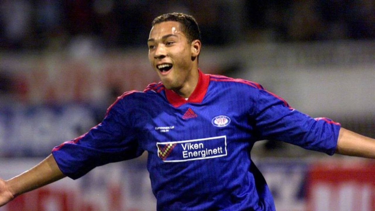 Il mai tii minte pe John Carew? UCIGASUL Rapidului din Cupa Cupelor a suferit o transformare uluitoare. Ce meserie are acum. FOTO_21