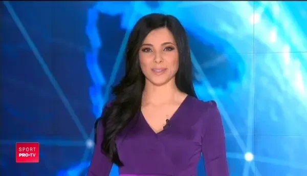 O baschetbalista de 2,03 metri s-a REVOLTAT in Playboy: 