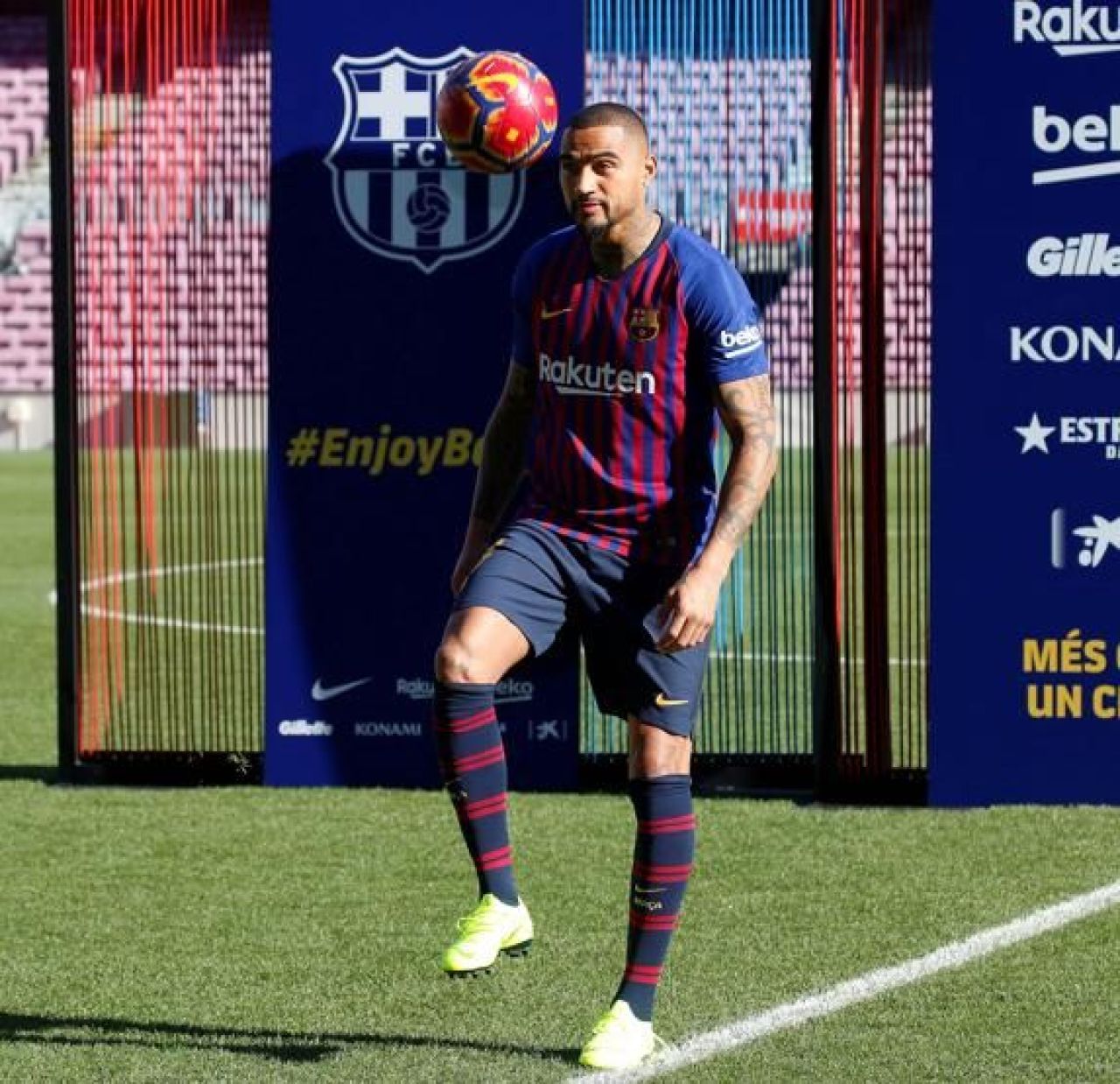 Pozele pe care a ajuns sa la regrete! Ce posta Boateng despre Ronaldo inainte sa ajunga la Barcelona. FOTO_16