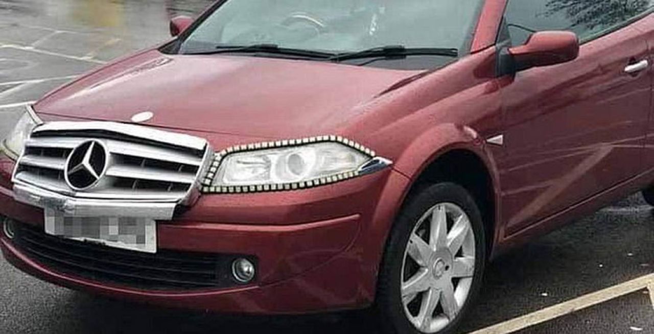 A transformat un Renault in Mercedes si s-a facut de ras. Imaginea s-a viralizat rapid: