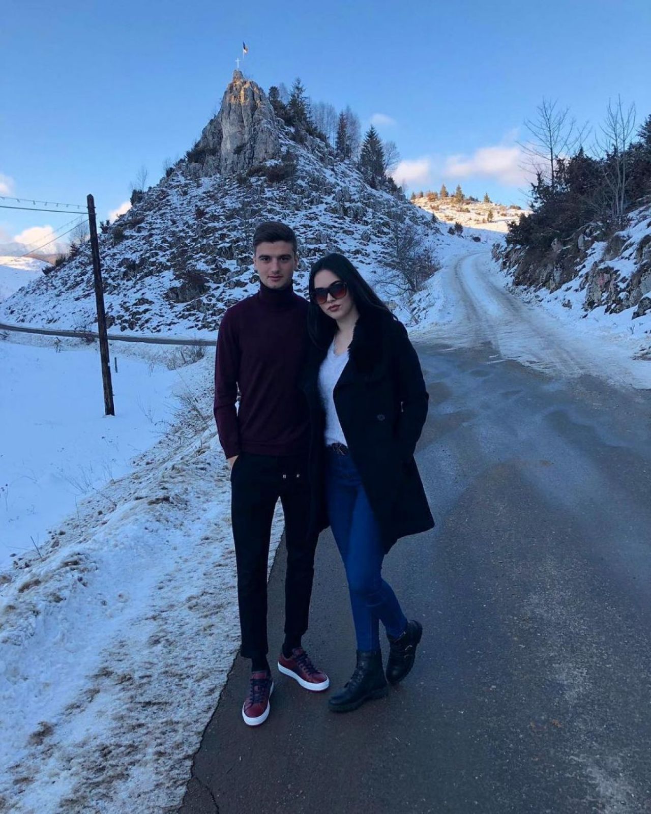 Iubita unui titular de la FCSB apare intr-un videoclip al lui Florin Salam cu 10 milioane de accesari pe YouTube_12