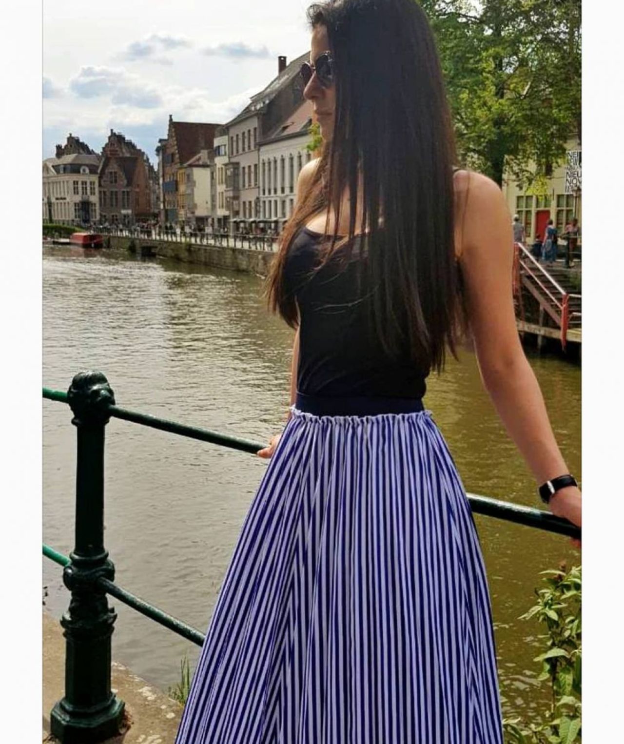Noul bombardier al lui Dinamo o aduce pe MISS Grecia in Romania: