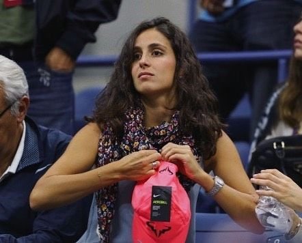 Nadal se insoara cu iubita din copilarie: 