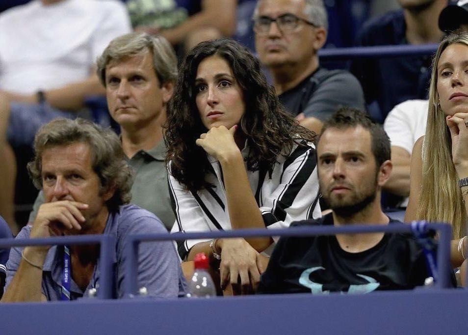 Nadal se insoara cu iubita din copilarie: 