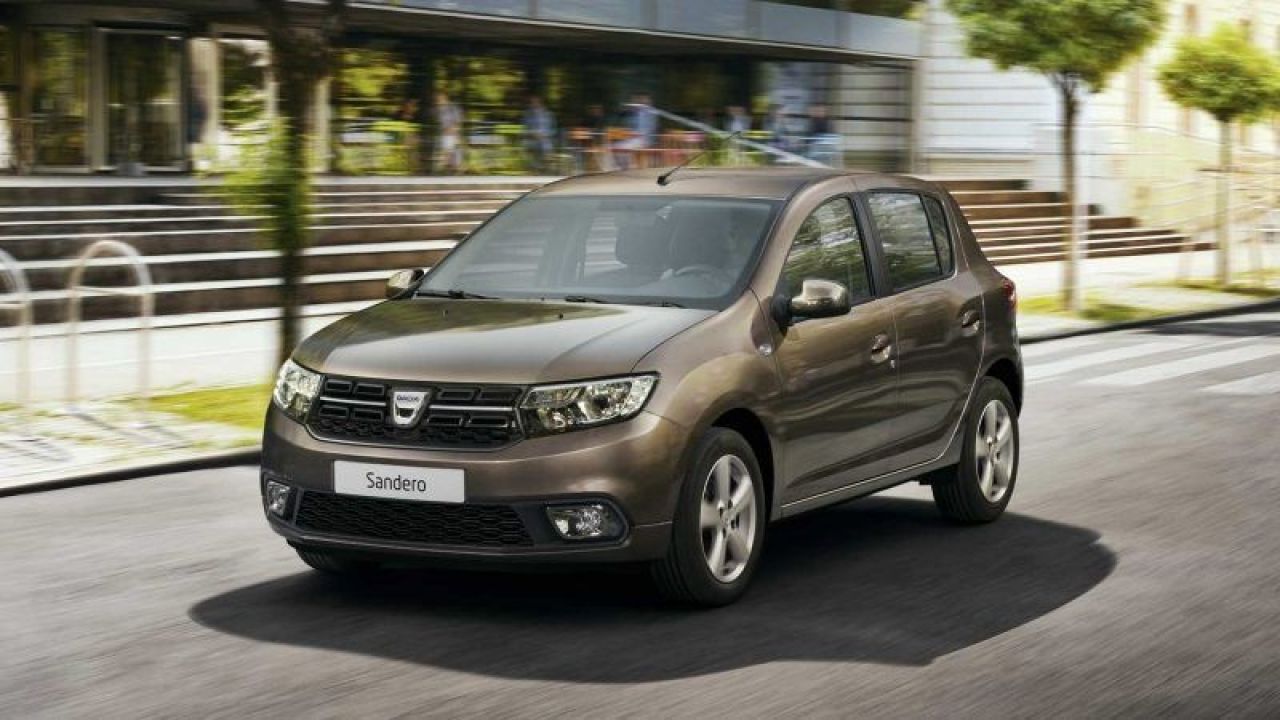 MODEL MISTERIOS facut de Dacia, surprins intr-un oras din Romania! Cum arata noua masina facuta la Mioveni_5