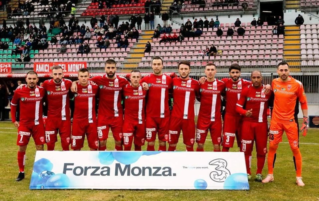 Silvio Berlusconi are un nou club de fotbal si vrea sa il duca in Serie A_2