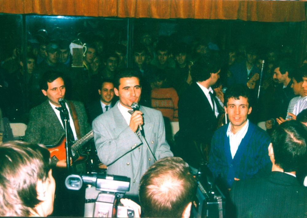 Hagi 54 | Poze unice de cand Hagi si Becali se aveau ca fratii. Povestea relatiei zbuciumate dintre patronii de la Viitorul si FCSB_3