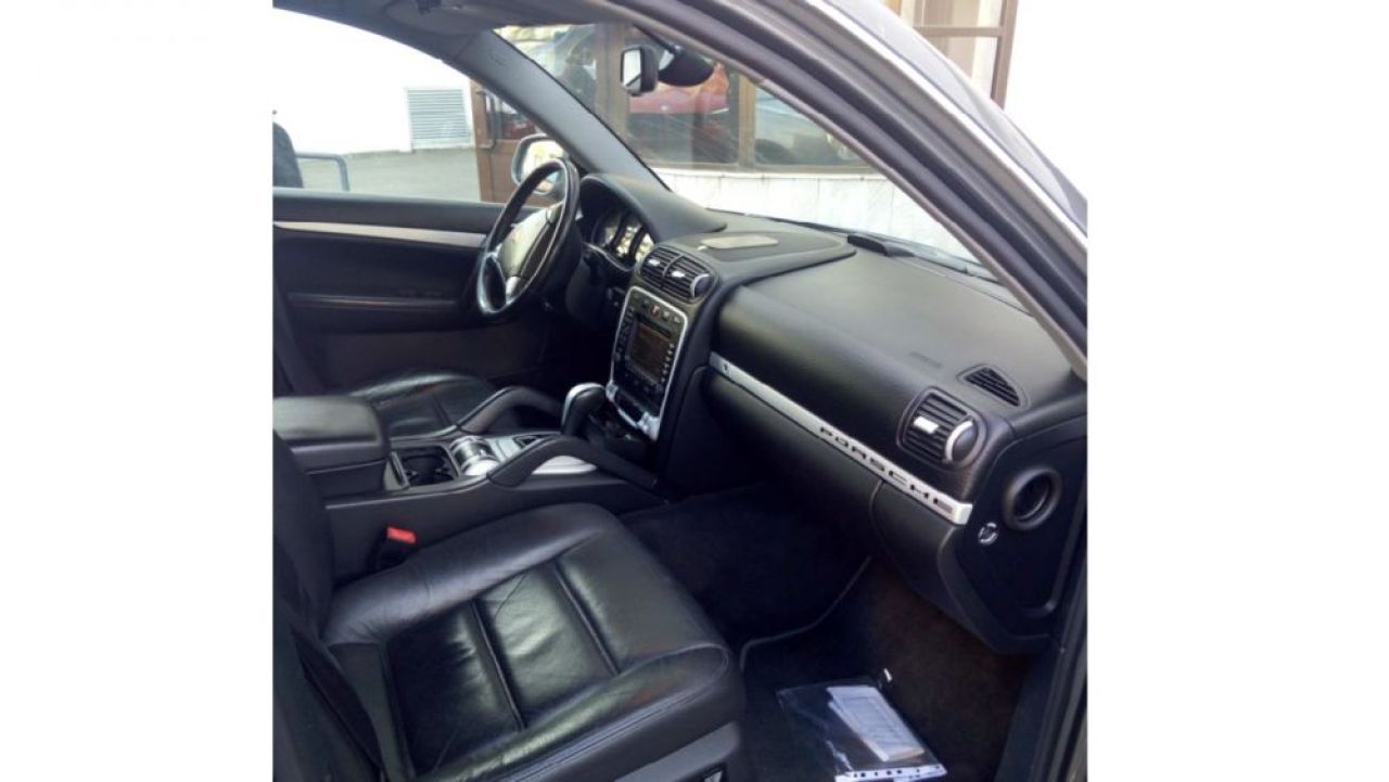 Porsche Cayenne, cu 3000 de euro! Ce masini scoate ANAF la licitatie in luna februarie. FOTO_1