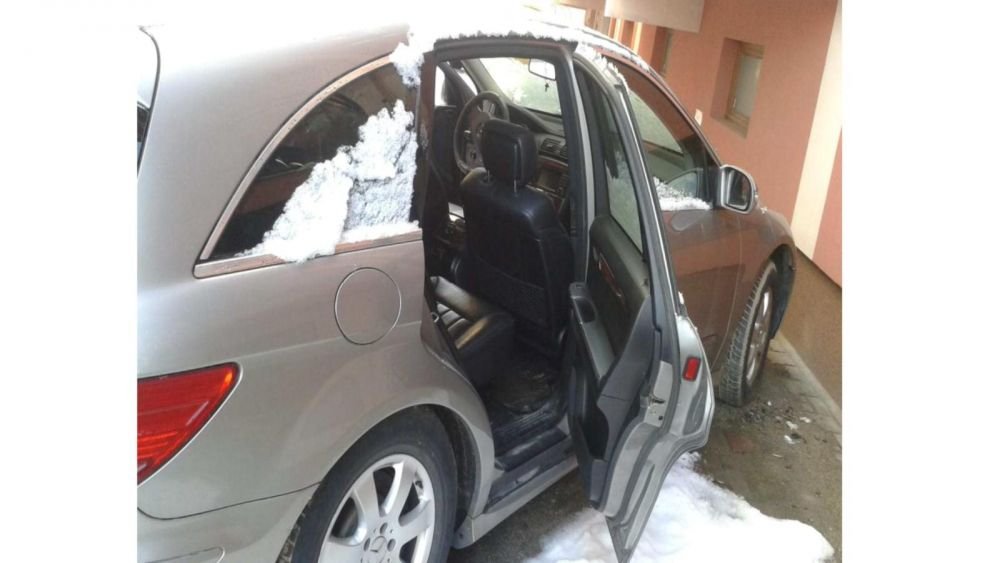 Porsche Cayenne, cu 3000 de euro! Ce masini scoate ANAF la licitatie in luna februarie. FOTO_5