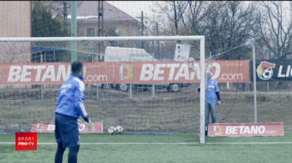 Cel mai bun jucator la cap din Liga 1 e un portar! Vezi la Fotbalist de Romania care e topul din campionat