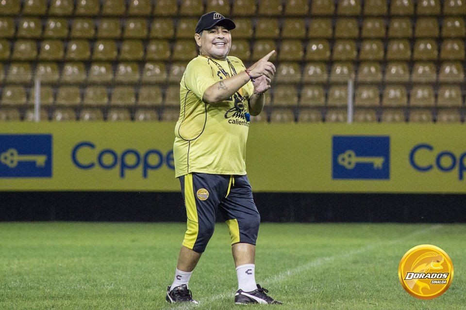 E praf! Maradona si-a dus echipa aproape de retrogradarea in Liga a 3-a_5