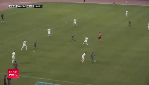 GOOOL MITRITA!!! A ratat doua ocazii mari in prima repriza, apoi a marcat dupa o faza SUPERBA